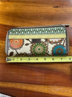 Fossil Floral Zip Wallet in Green, Orange, Teal and Brown